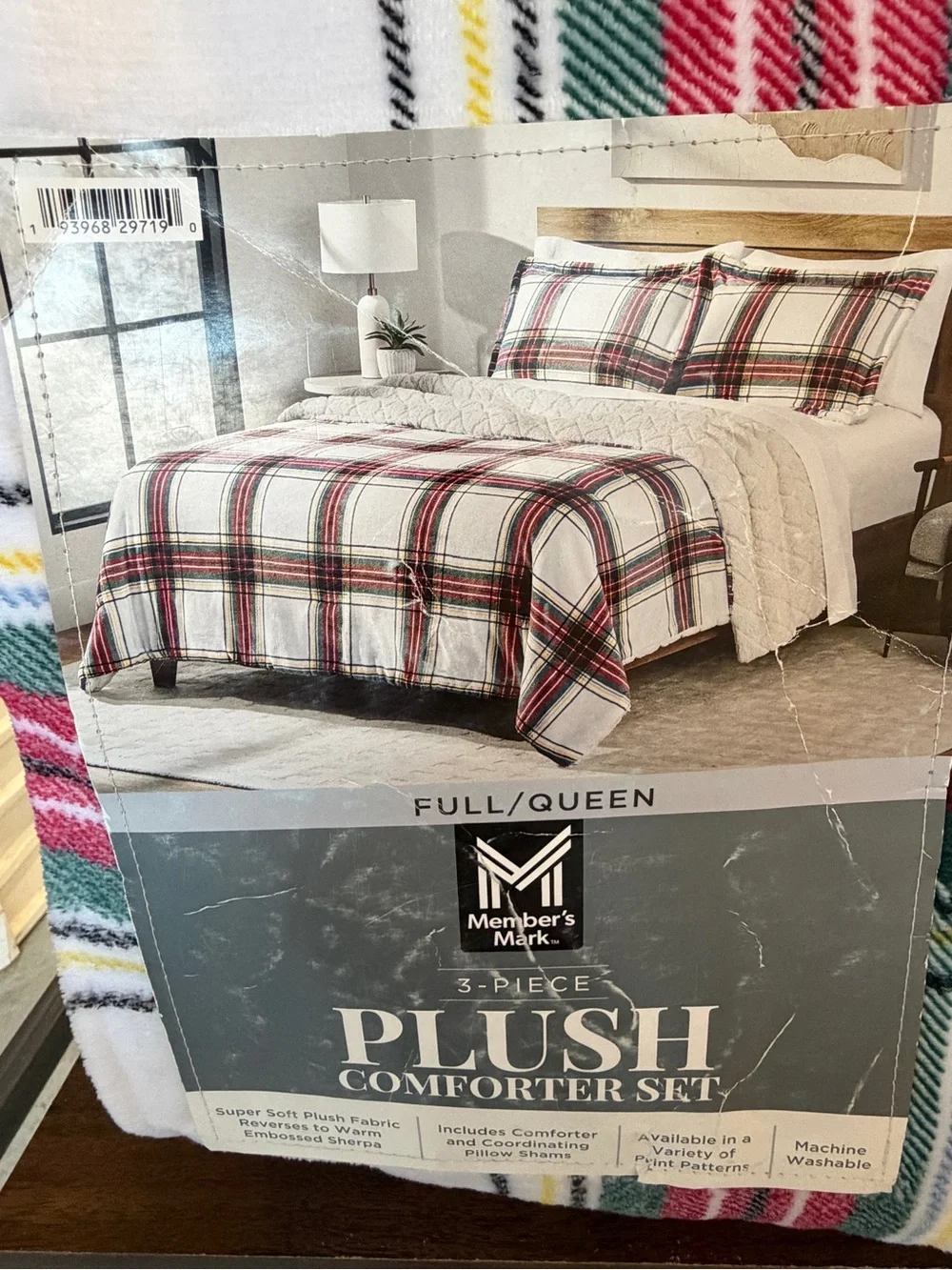 Member's Mark Full/Queen 3-Piece Reversible Plush Comforter Set Plaid Shams